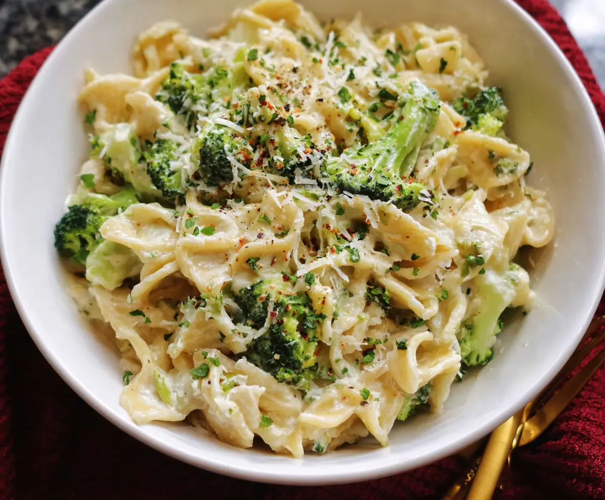 Delicious Boursin cheese pasta with fresh broccoli for a comforting meal.